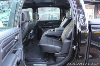 Dodge RAM 5,7 V8 HEMI Limited Night 2022