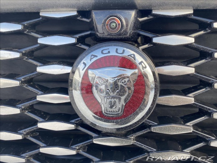 Jaguar E-Pace 2,0 P200 SE AWD 2022