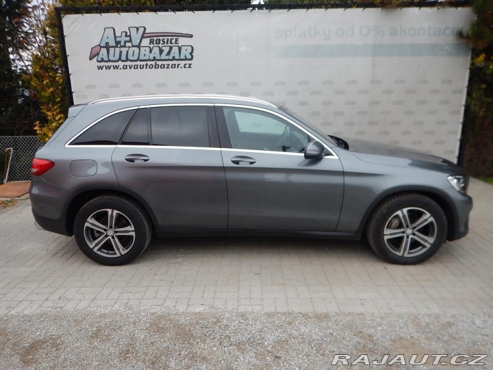 Mercedes-Benz GLC 220 D 4MATIC DPH BUSINESS 2016