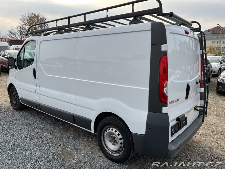 Renault Trafic 2.0 DCi L2H1 LONG 2009