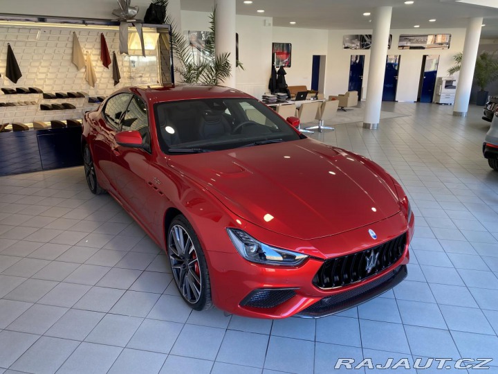 Maserati Ghibli V8 580HP - FuoriSerie 2023