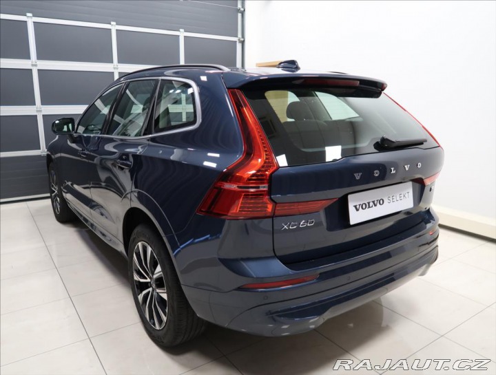 Volvo XC60 2,0 B4 FWD CORE 2023