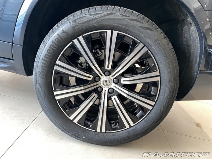 Volvo XC90 2,0 B5 AWD PLUS BRIGHT 2023