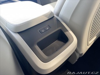 Volvo XC90 2,0 B5 AWD PLUS BRIGHT 2023