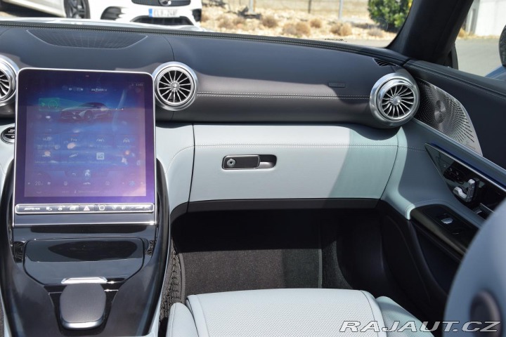 Mercedes-Benz SL AMG SL 55 4MATIC SKLADEM 2023