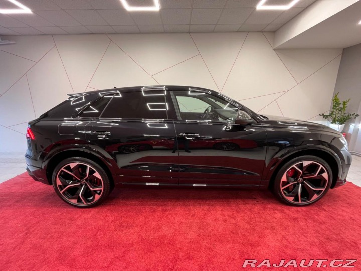 Audi RS Q8 Keramické brzdy * B&O 2020