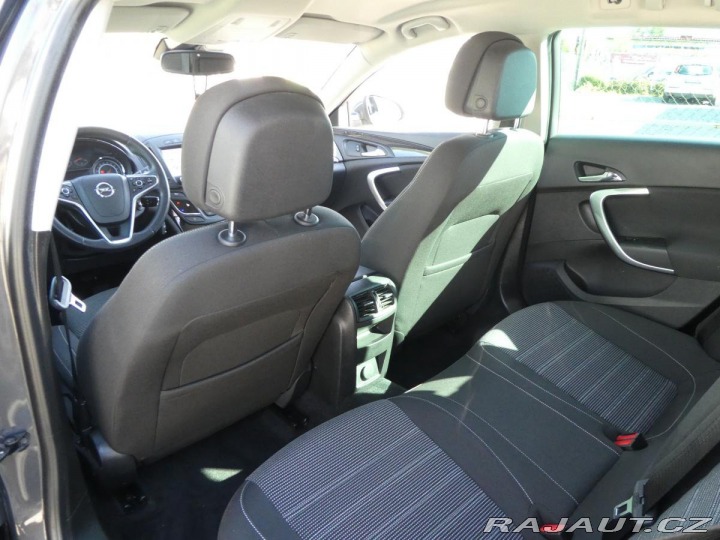 Opel Insignia 2.0CDTi 120kW*4x4*Country 2013