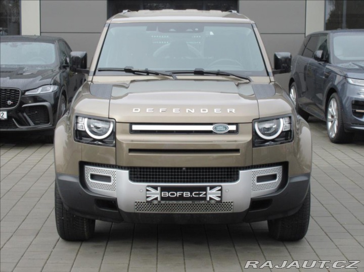 Land Rover Defender 2,0 D200 110,1.Maj, ČR, D 2020