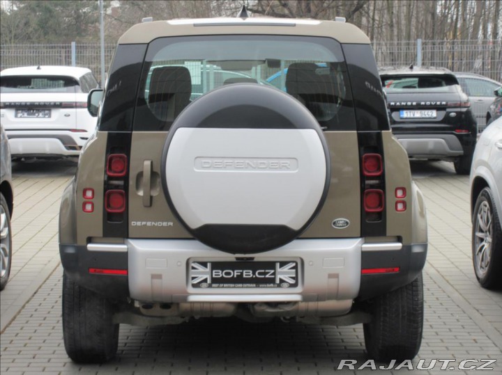 Land Rover Defender 2,0 D200 110,1.Maj, ČR, D 2020