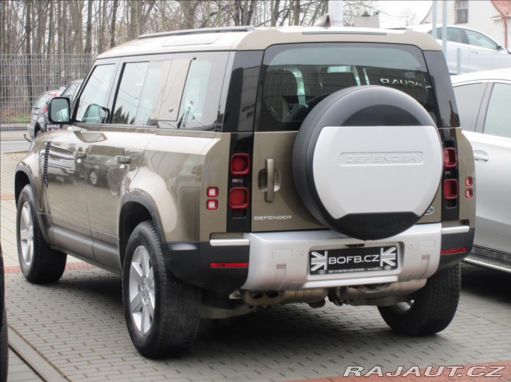 Land Rover Defender 2,0 D200 110,1.Maj, ČR, D 2020