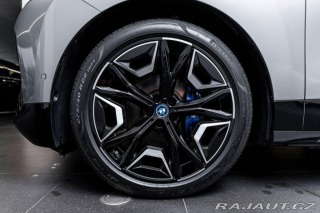 BMW Ostatní modely M60/Individual/B&W/Ve 2022