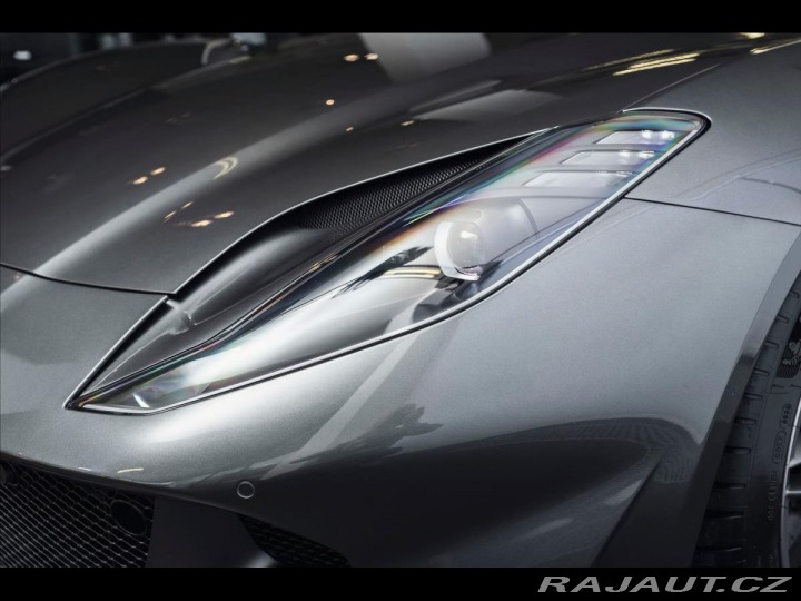 Ferrari 812 GTS 1800