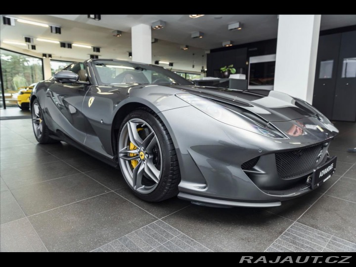 Ferrari 812 GTS 1800