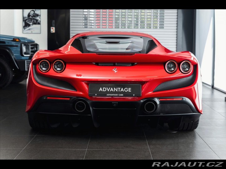 Ferrari F8 Tributo 2020
