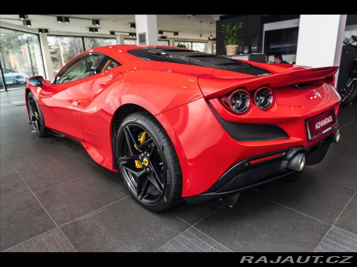 Ferrari F8 Tributo 2020