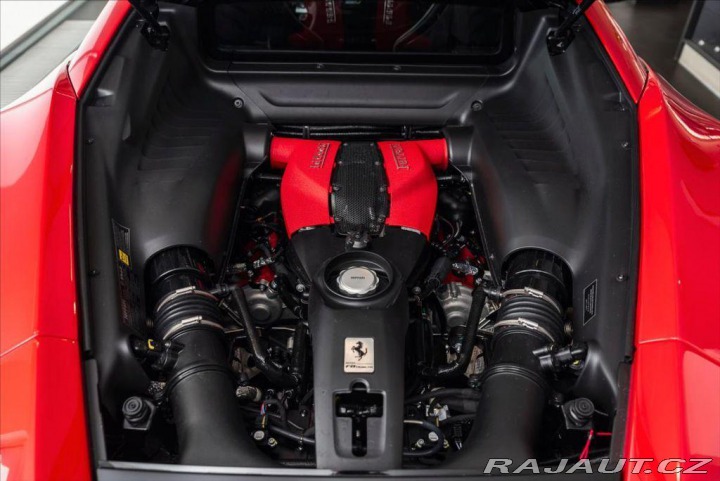 Ferrari F8 Tributo Coupé DCT/360°/20 1800