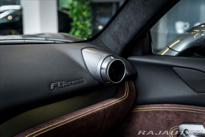 Ferrari F8 Spider/360°/AFS/Lifting/D 1800