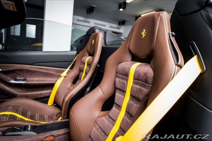 Ferrari F8 Spider/360°/AFS/Lifting/D 1800