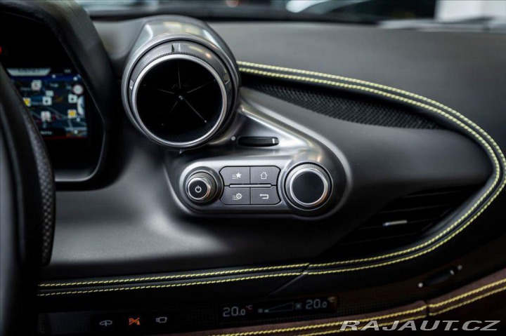 Ferrari F8 Spider/360°/AFS/Lifting/D 1800