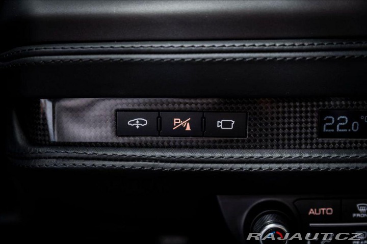 Ferrari F8 Spider/Lift/Kamera/PDC/El 1800