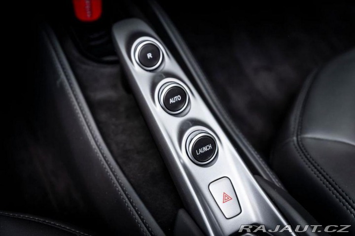 Ferrari F8 Spider/Lift/Kamera/PDC/El 1800