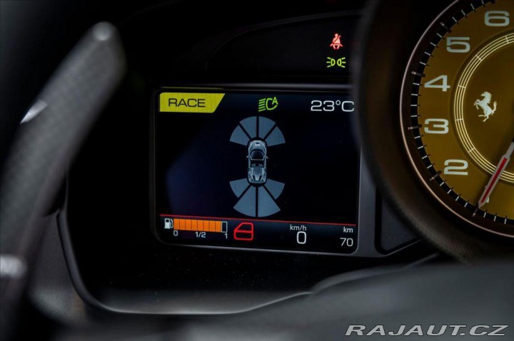 Ferrari F8 Spider/Lift/Kamera/PDC/El 1800