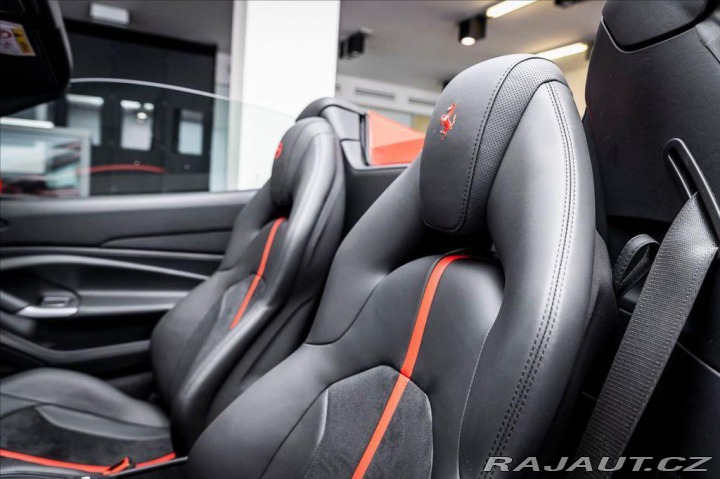 Ferrari F8 Spider/Lift/Kamera/PDC/El 1800