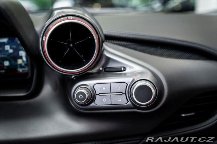 Ferrari F8 Spider/Lift/Kamera/PDC/El 1800