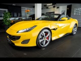 Ferrari Portofino Modrý Karbon/Pass.Display