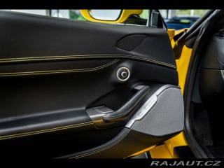 Ferrari Portofino Modrý Karbon/Pass.Display 2020