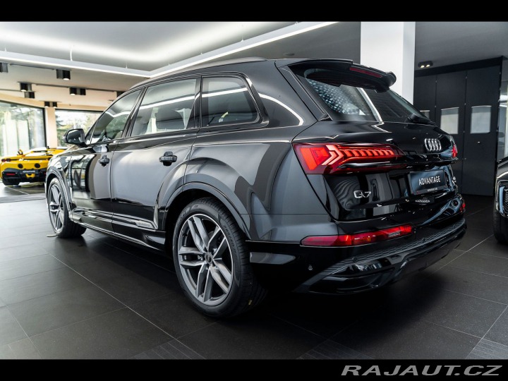 Audi Q7 50 TDI quattro S line 2022