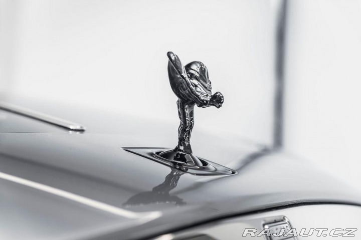 Rolls Royce Wraith Záruka/Starlight/Kamera/V 2015