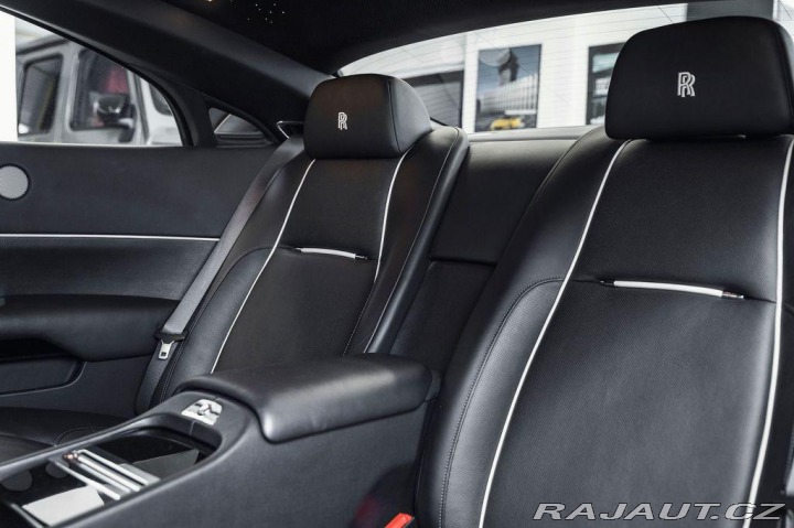 Rolls Royce Wraith Záruka/Starlight/Kamera/V 2015