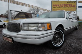 Lincoln Town Car Limuzína 7.m Pronájem