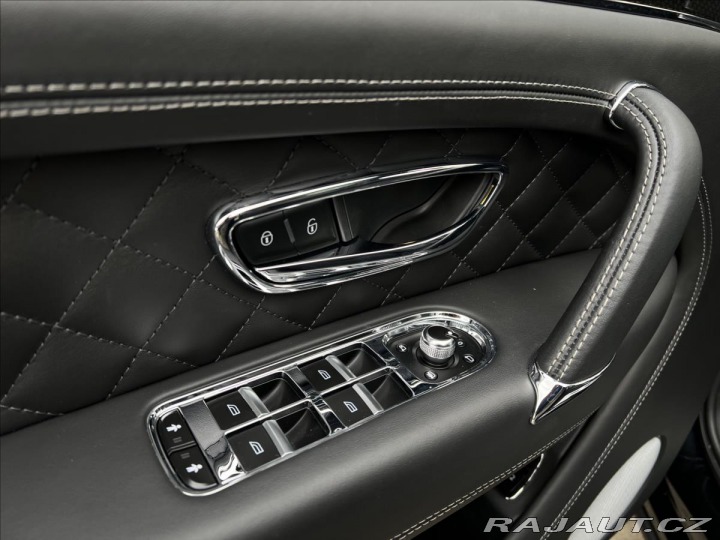 Bentley Bentayga 4,0 V8 S Mulliner Záruk 2018