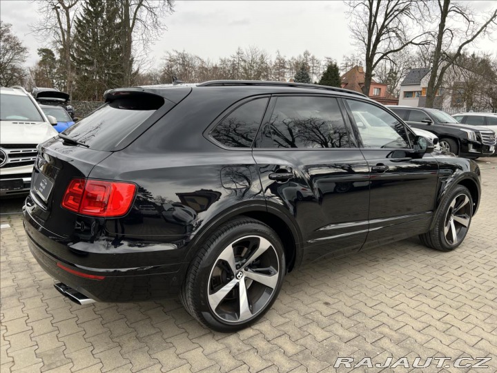 Bentley Bentayga 4,0 V8 S Mulliner Záruk 2018