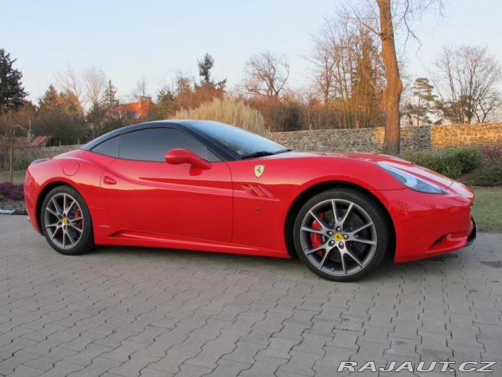 Ferrari California ČR 1.MAJITEL 2010