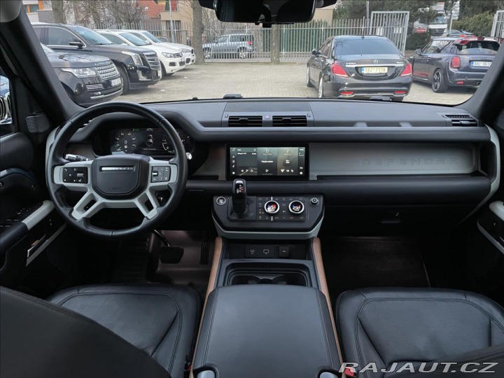 Land Rover Defender D240 110 HSE First Editio 2020