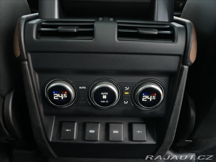 Land Rover Defender D240 110 HSE First Editio 2020