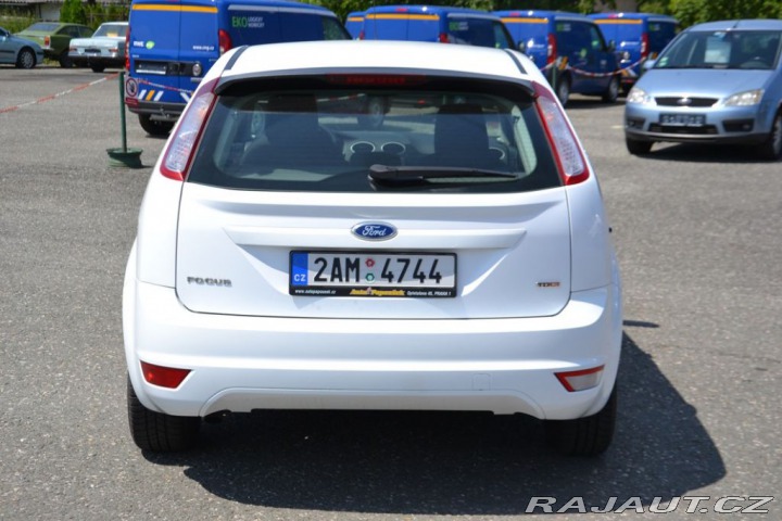 Ford Focus 1,6 Serv.kniha TOP stav 2011