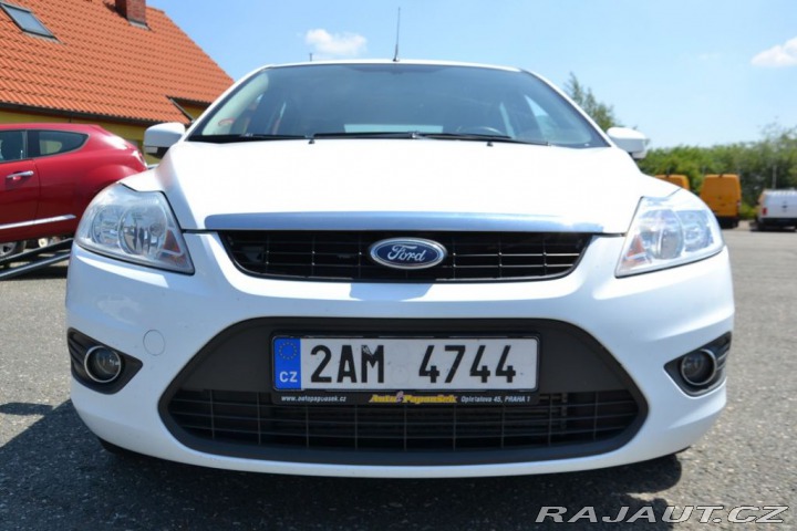 Ford Focus 1,6 Serv.kniha TOP stav 2011