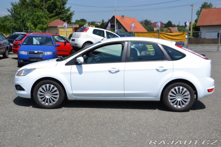 Ford Focus 1,6 Serv.kniha TOP stav 2011