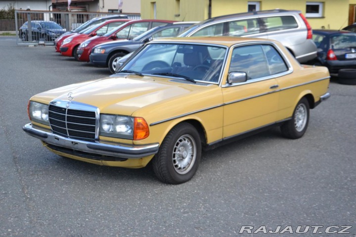 Mercedes-Benz 123 2,3 W123   230C 1979