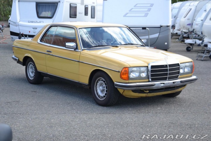 Mercedes-Benz 123 2,3 W123 230C 1979