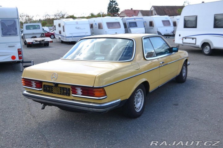 Mercedes-Benz 123 2,3 W123 230C 1979