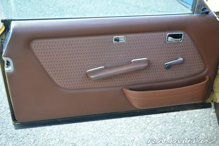 Mercedes-Benz 123 2,3 W123 230C 1979