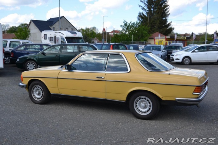 Mercedes-Benz 123 2,3 W123   230C 1979