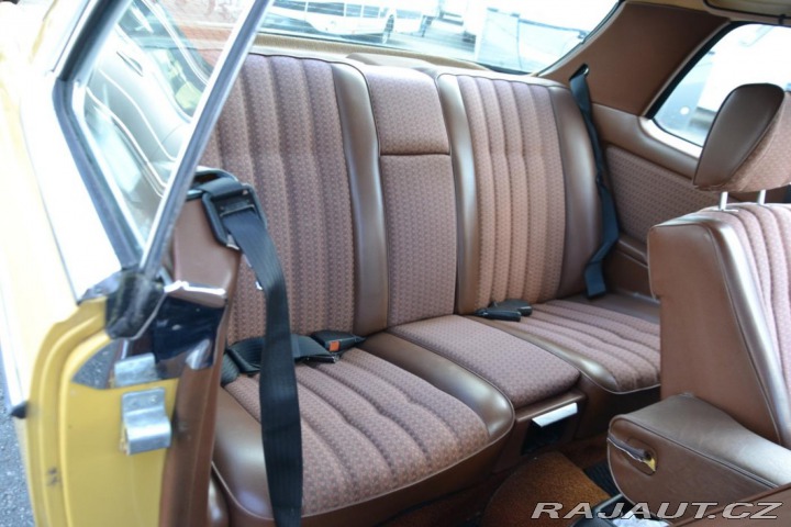 Mercedes-Benz 123 2,3 W123 230C 1979