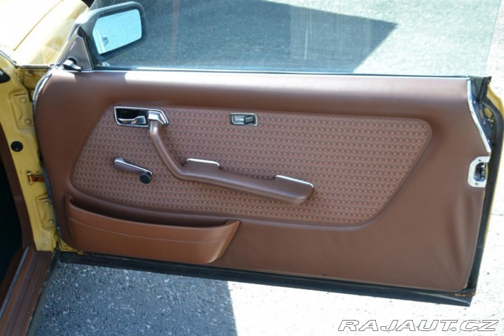 Mercedes-Benz 123 2,3 W123 230C 1979