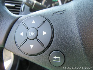 Mercedes-Benz C 2,1 200 CDI Servisní knih 2009